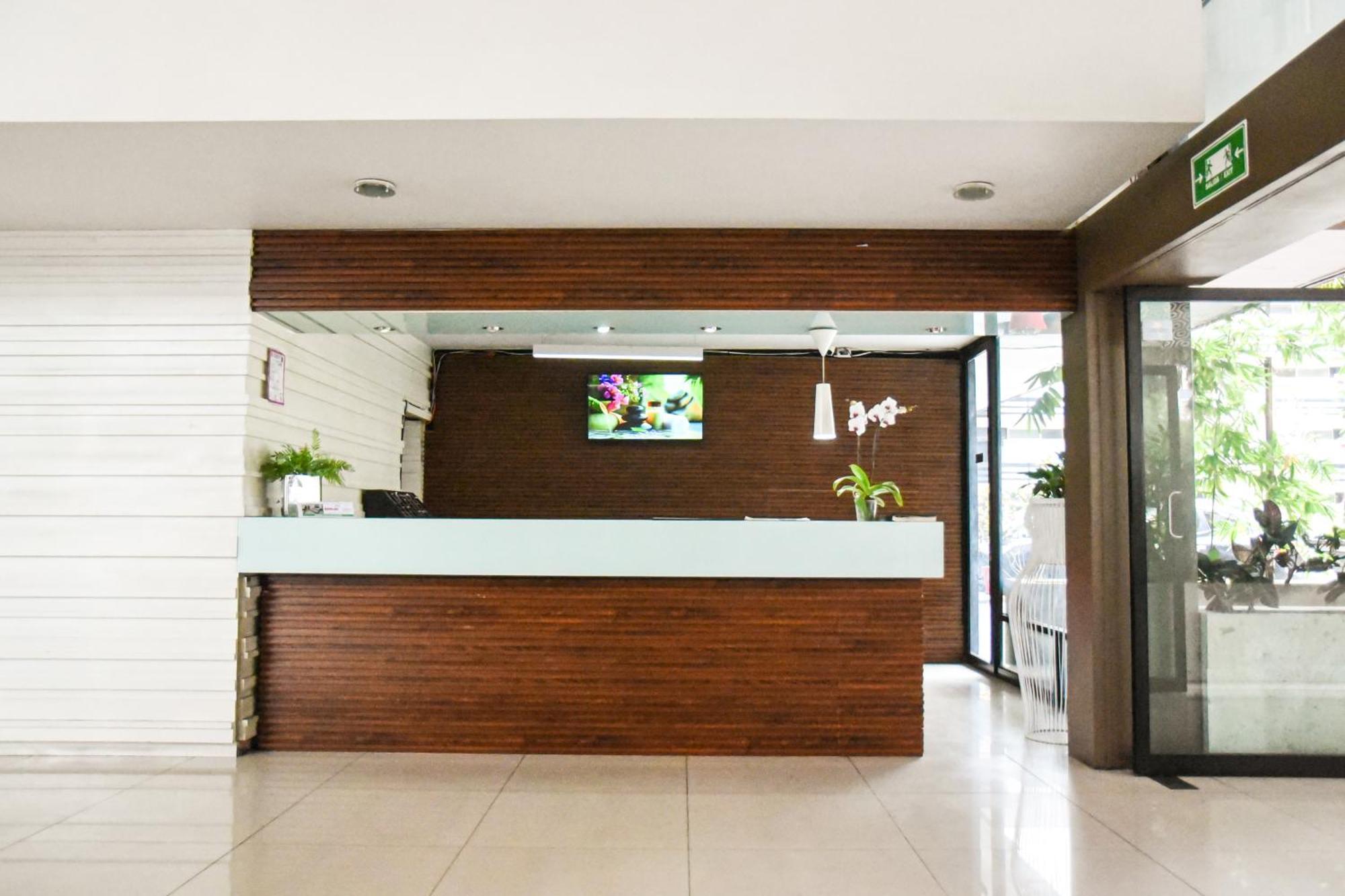 Hotel Expo Plaza Business And Family Guadalajara Zapopan Exteriör bild