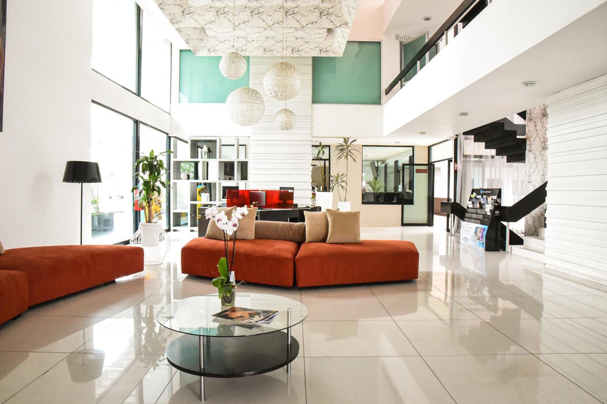 Hotel Expo Plaza Business And Family Guadalajara Zapopan Exteriör bild